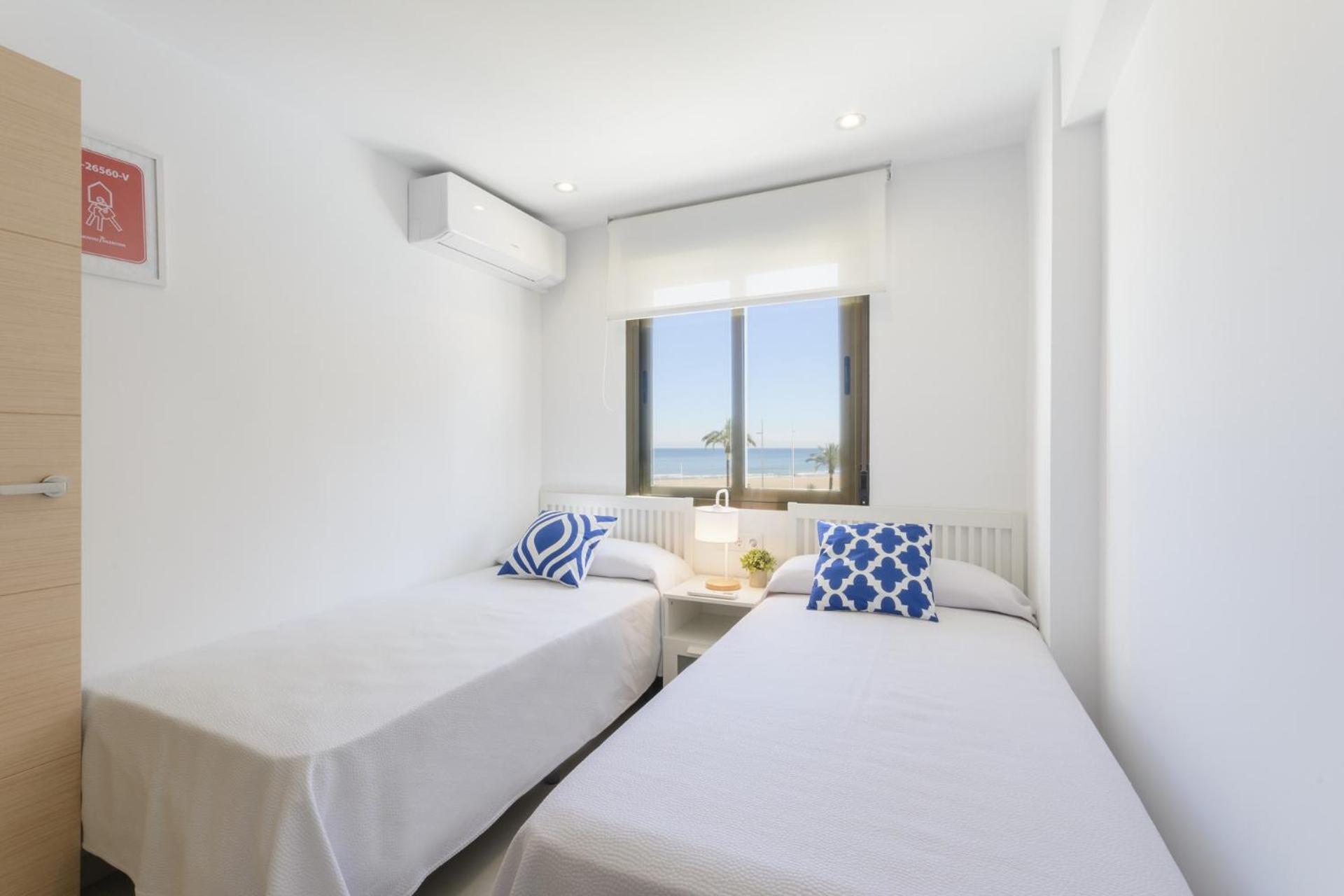 Apartamento Ag Duplex Premium Playa de Gandía Exterior foto